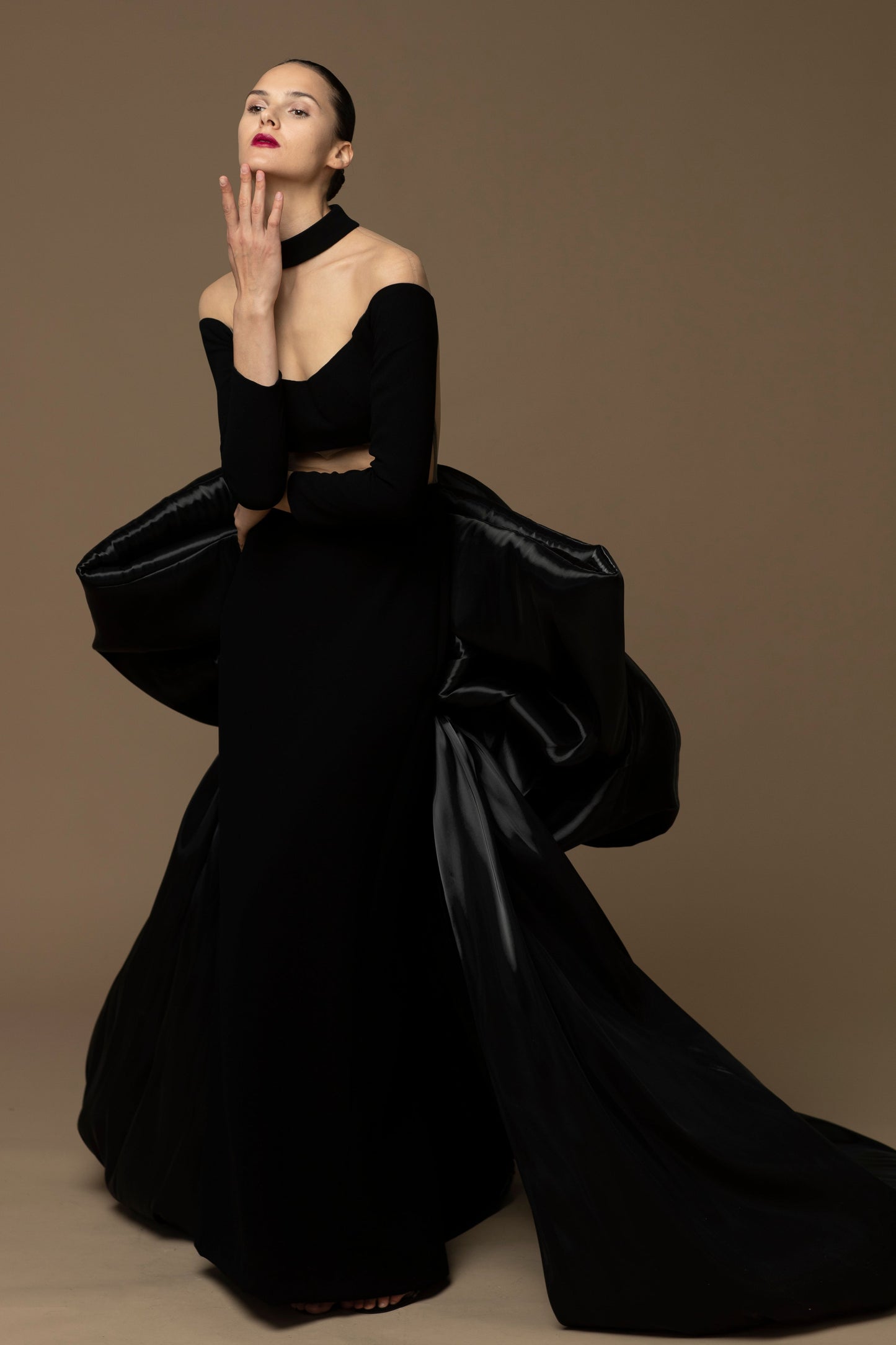 Laconi Gown