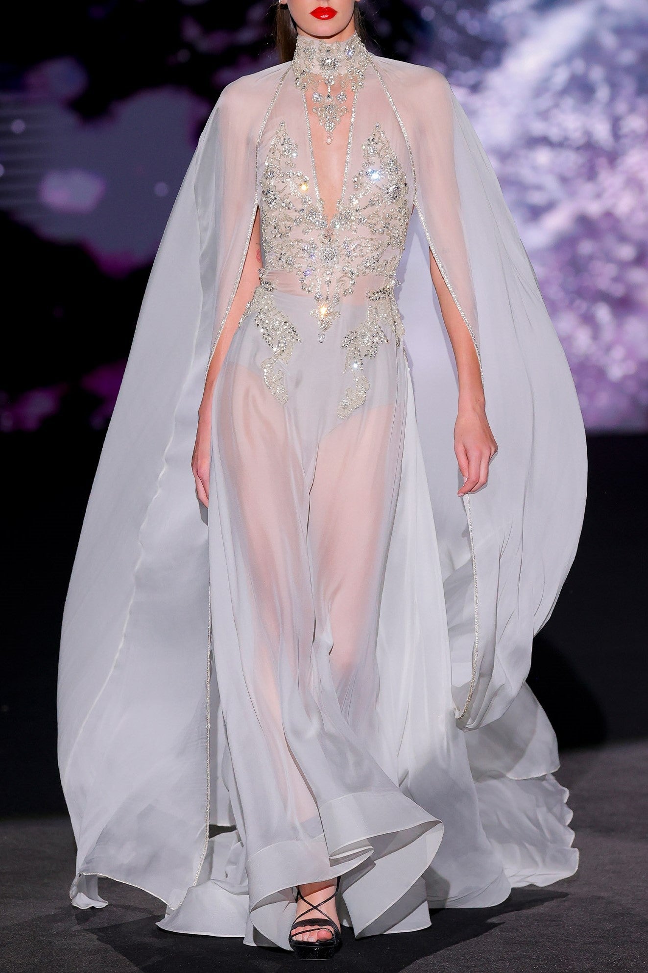 Jelbia Gown