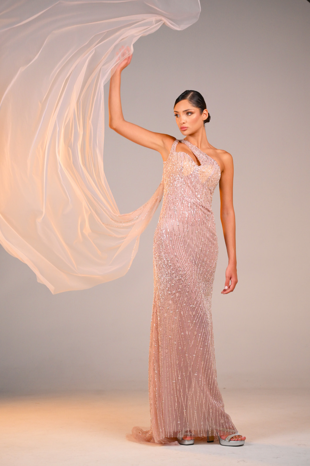 Keshi Gown