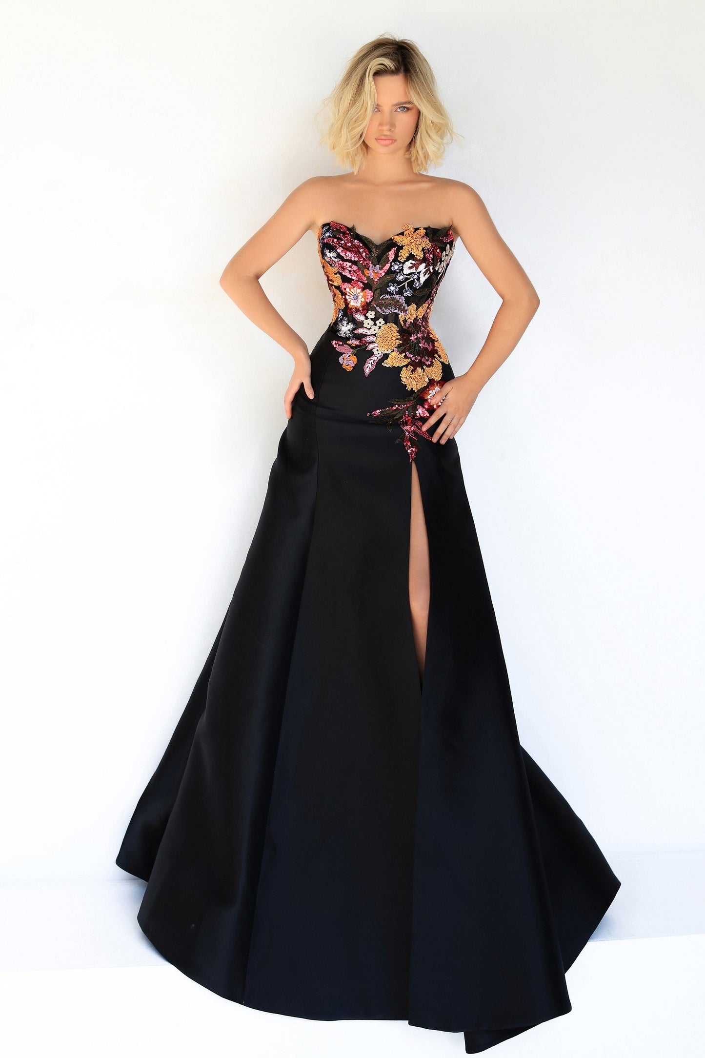 Erato Strapless Taffeta Gown