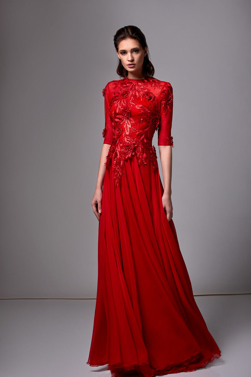 Mousseline Gown with Lace