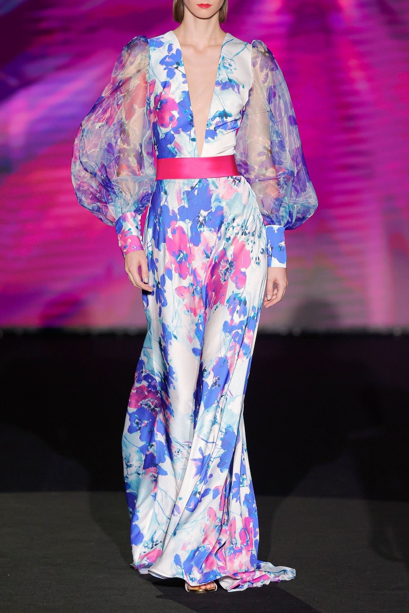 Kleo Gown