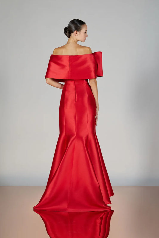 Off-Shoulder Daif Gown