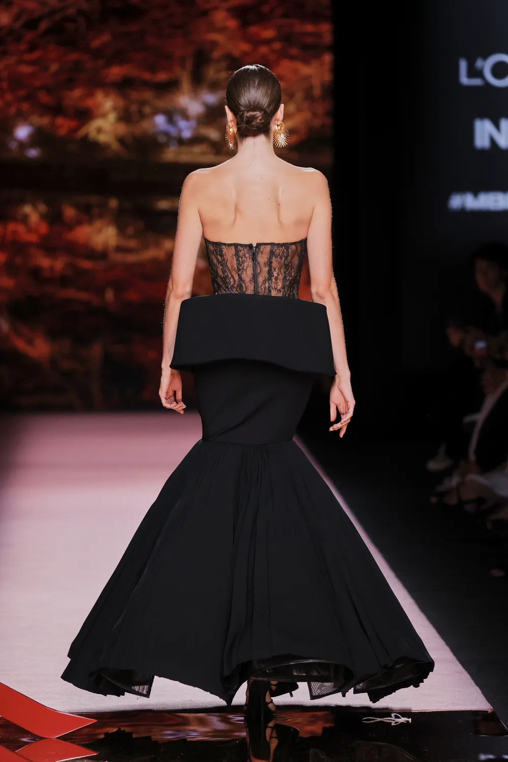 Strapless Elvar Gown