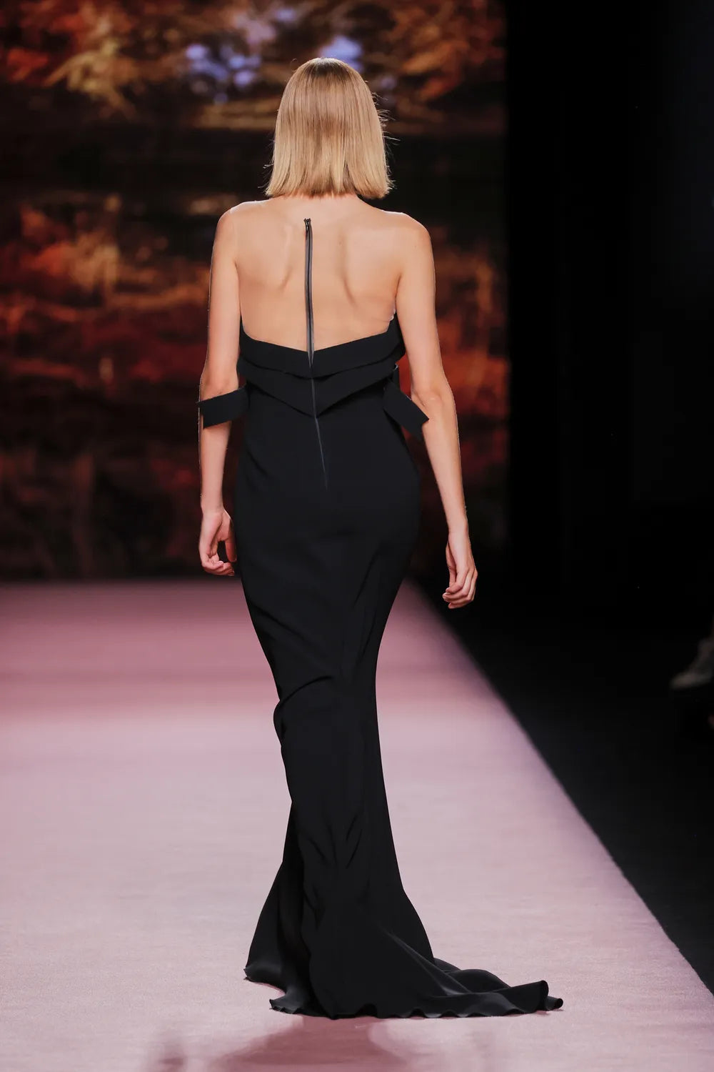 Strapless Epelde Gown