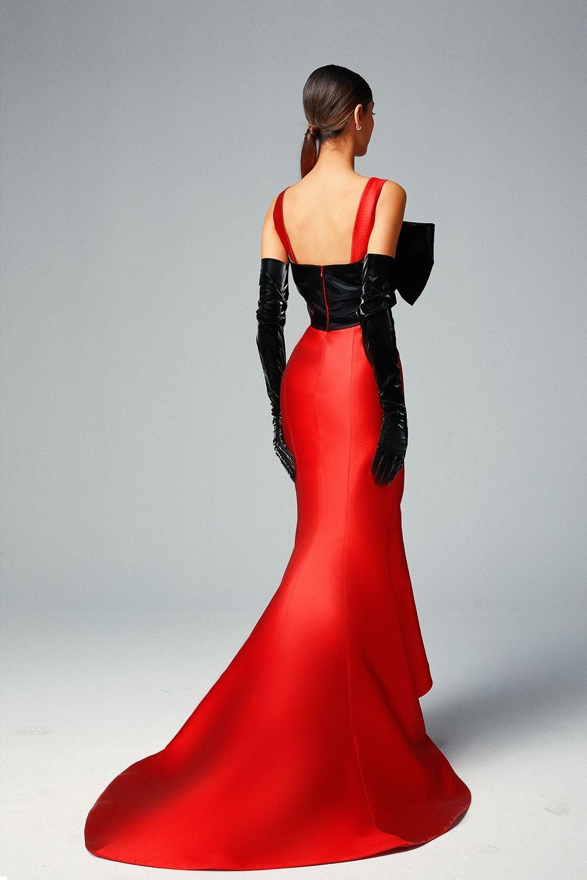 Oversized Bow Mermaid Gown