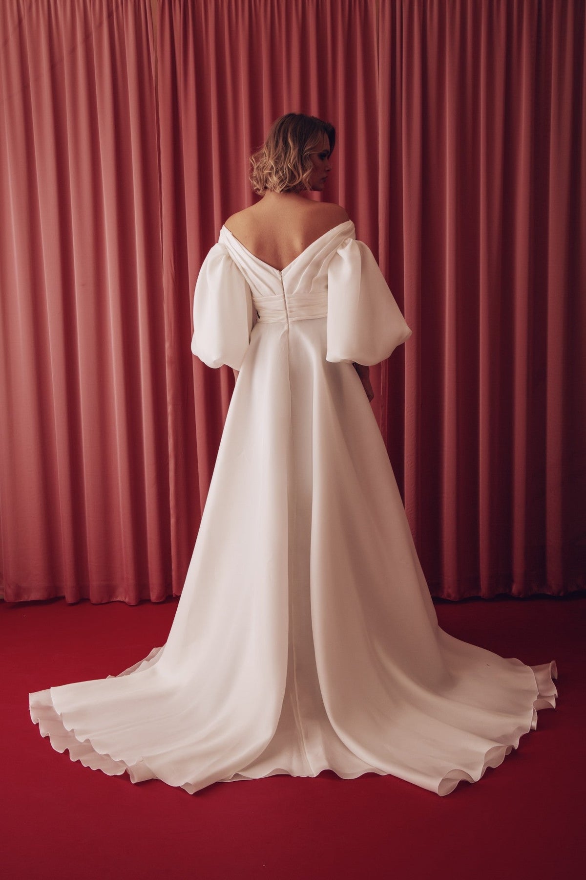 Off-Shoulder Puff-Sleeve Mermaid Gown