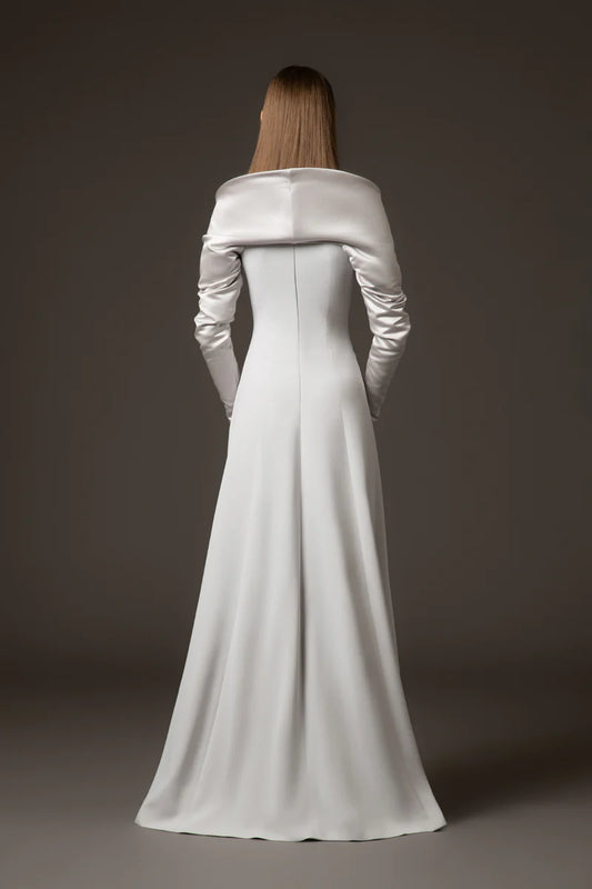 Halter Neck Light Grey CrΓͺpe Dres