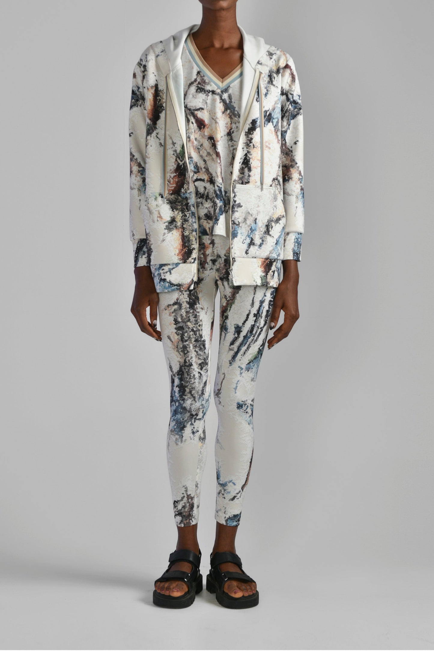 Jersey Shirt, Leggings and Jacket