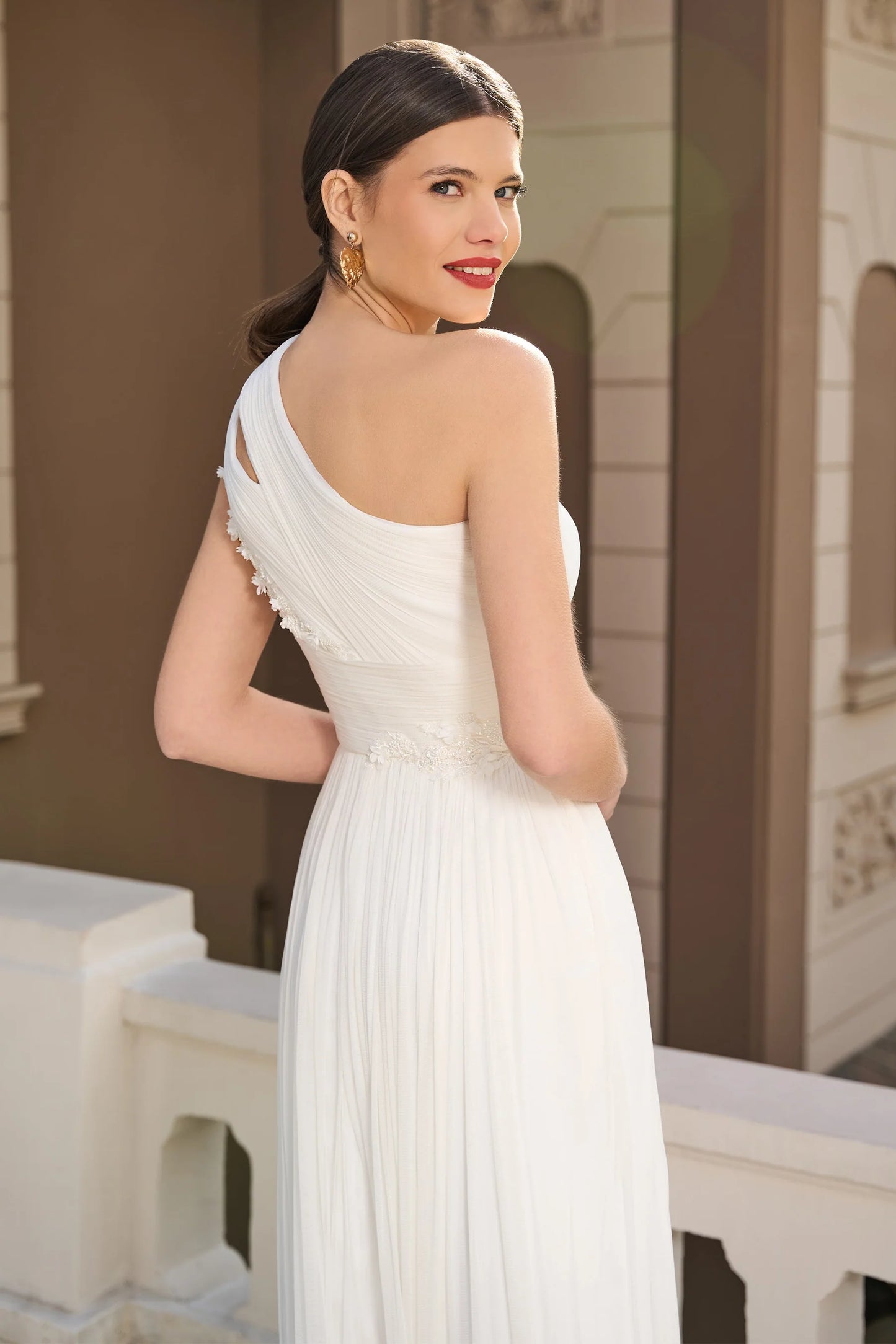 One-Shoulder Pure Silk Tulle and Lace Gown