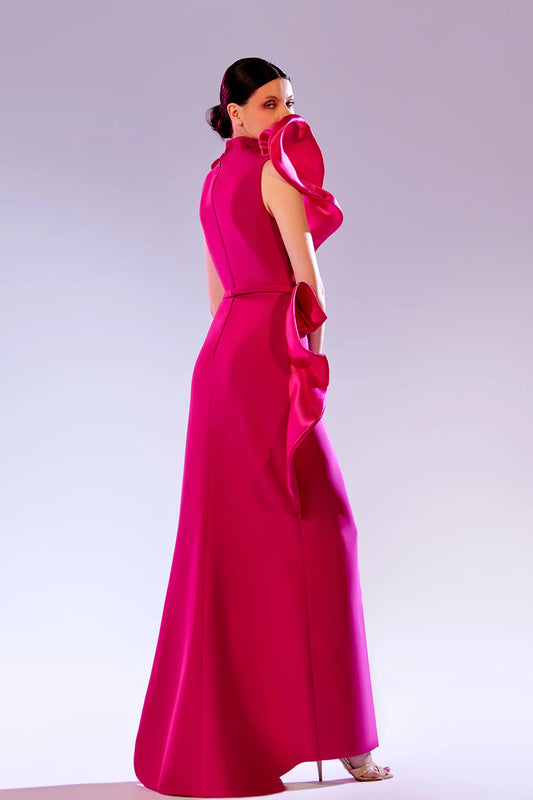 Sleeveless Organza Detailed Gown