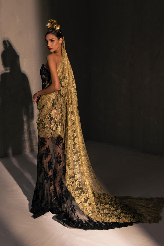 Strapless Lace Mermaid Gown