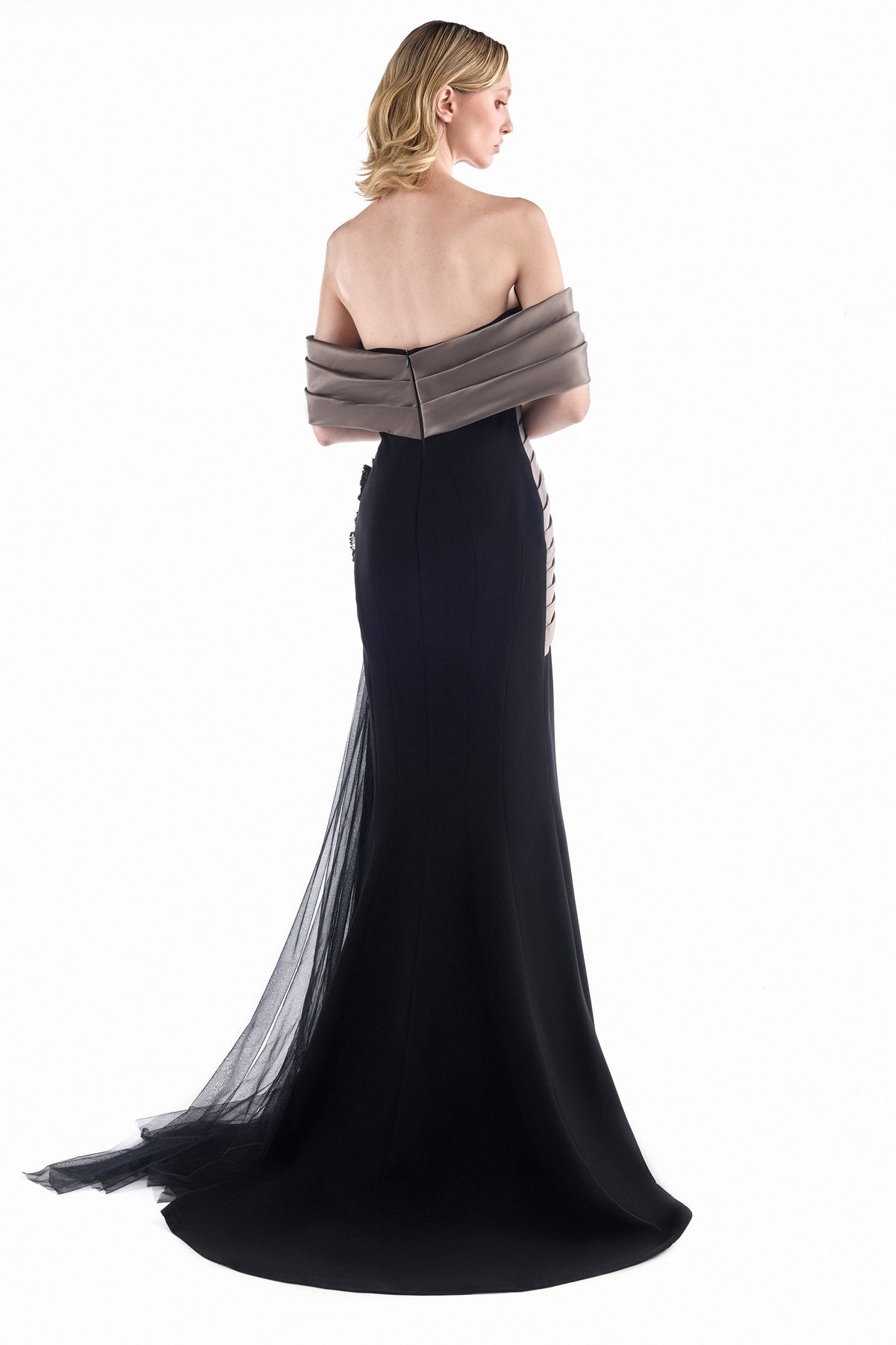 Noir Smoke Mermaid Gown