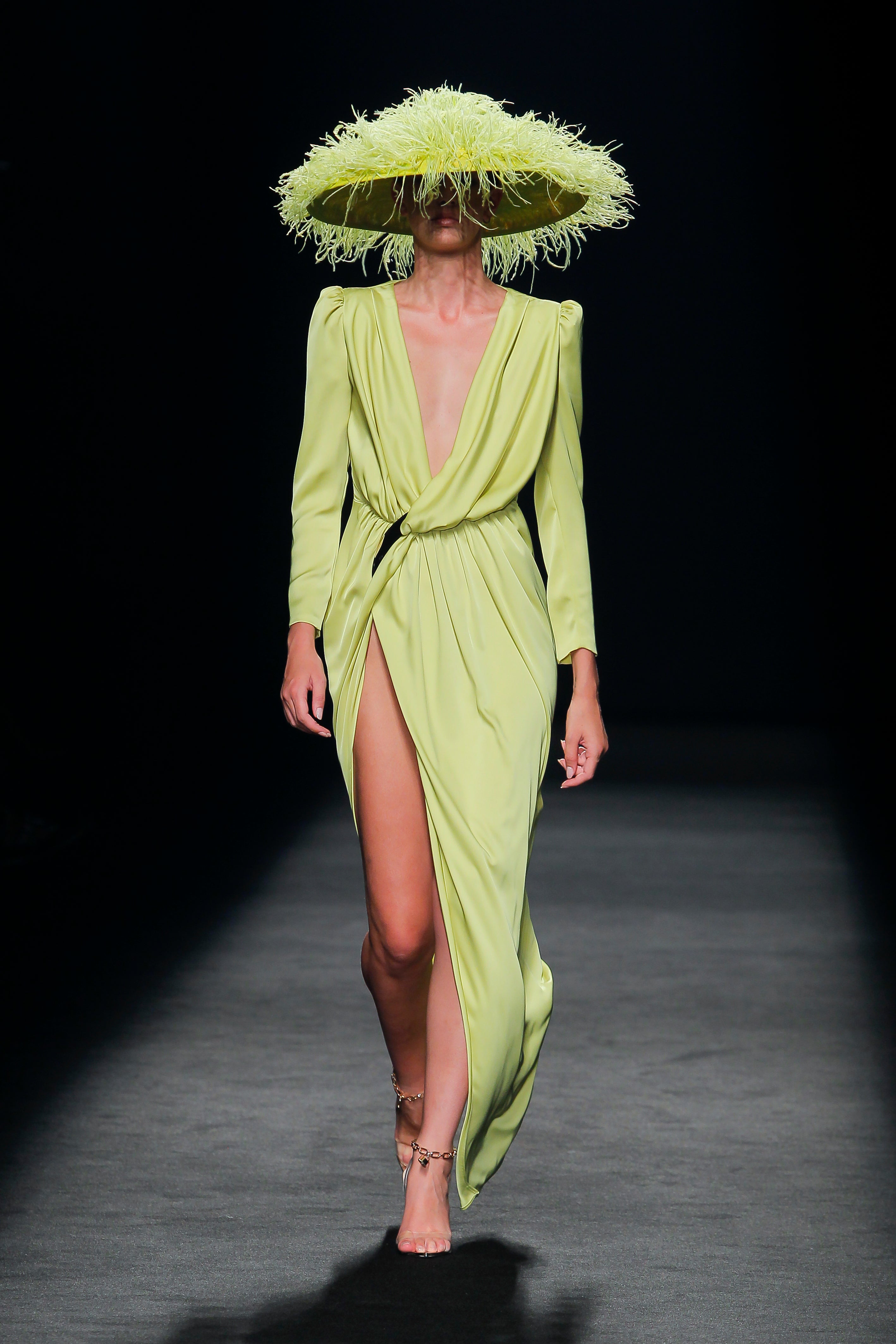 Isabel Sanchis Flero Gown- District 5 Boutique – District 5 Luxe