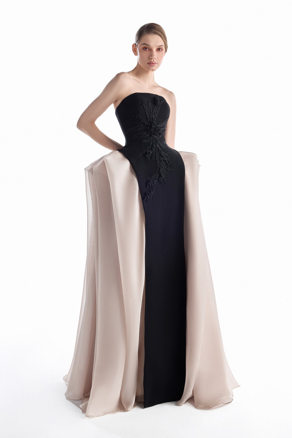 Obsidian Screen Column Gown