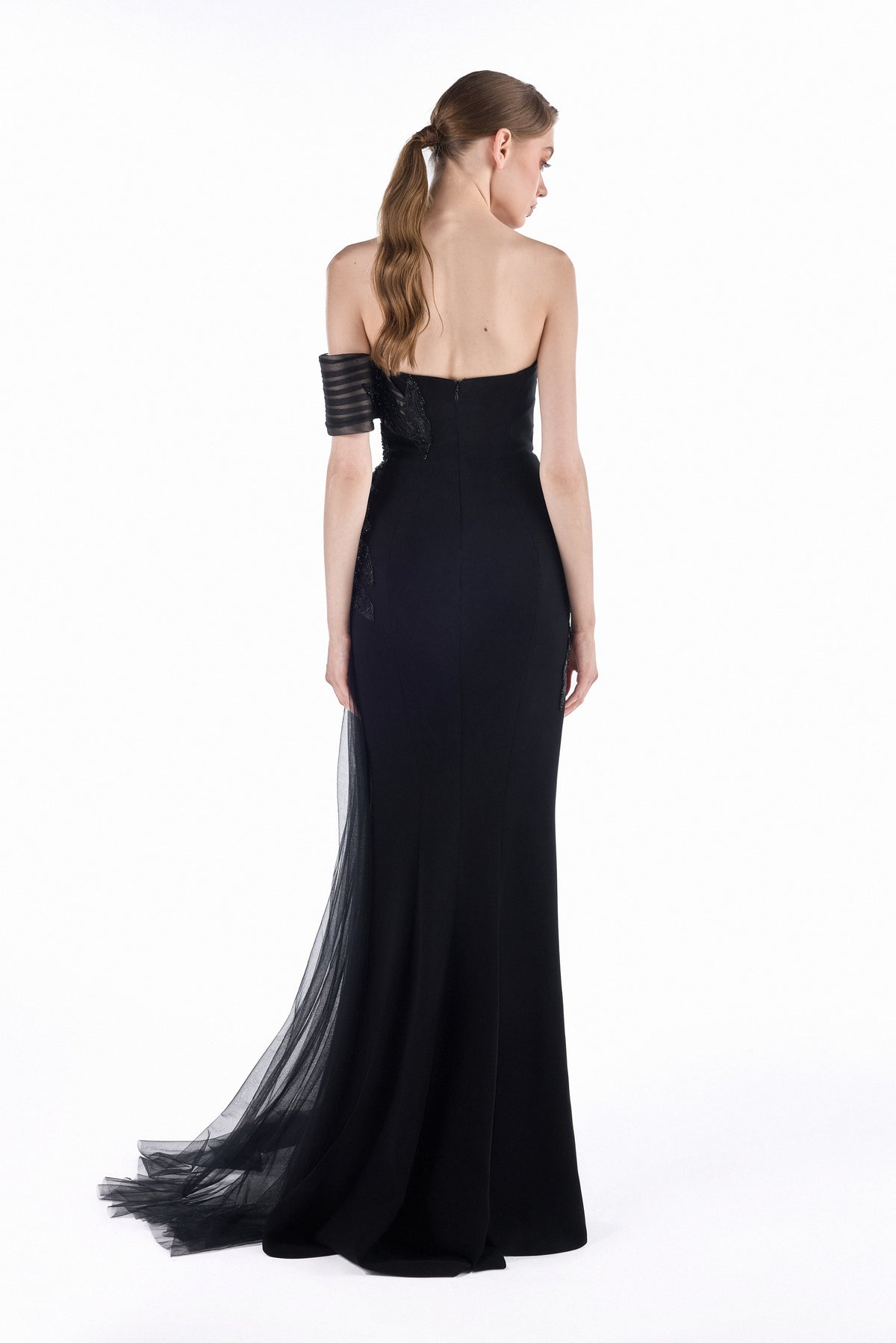 Noir Comet Sheath Gown
