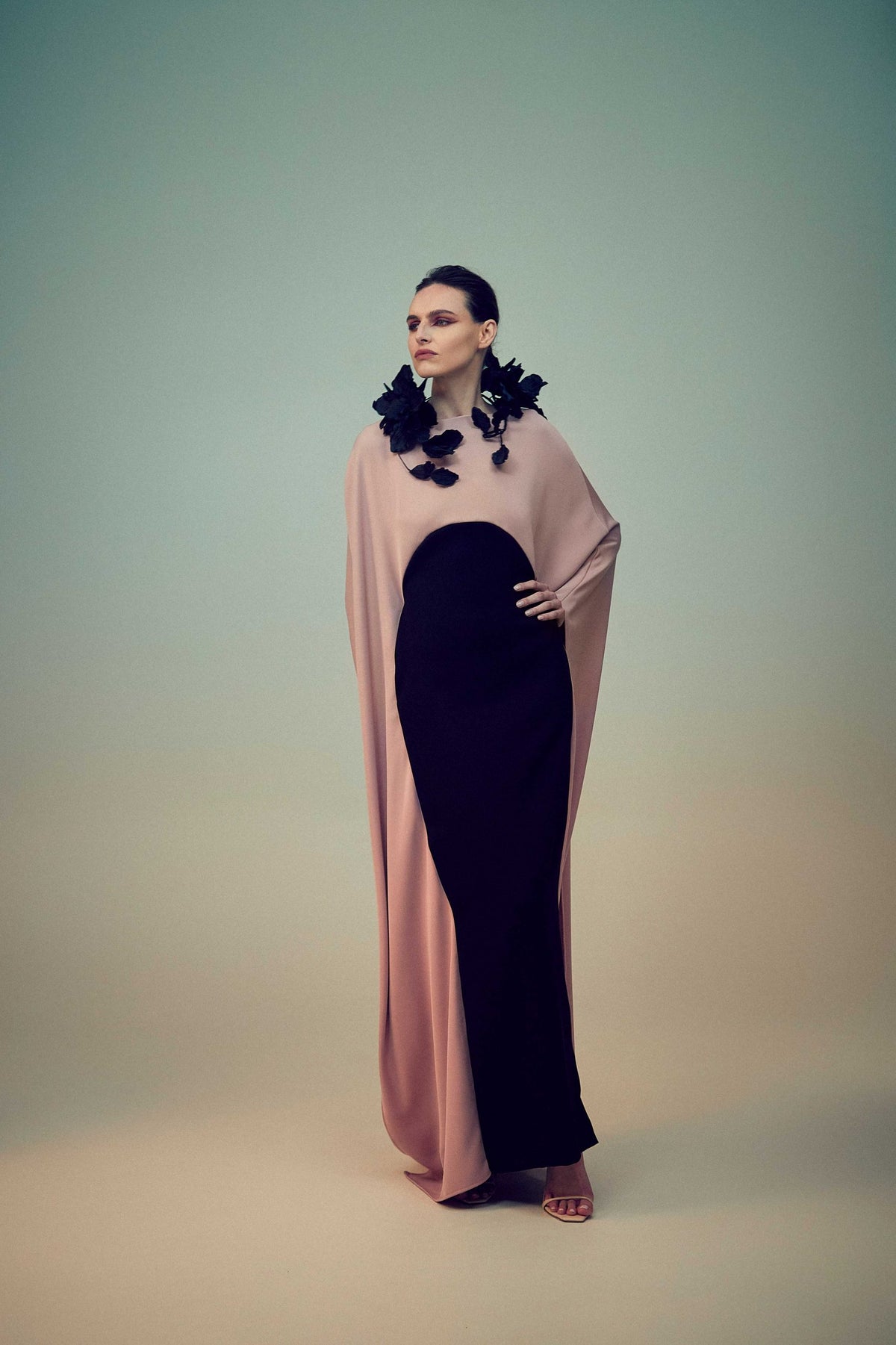 Daisy Bicolor Caftan