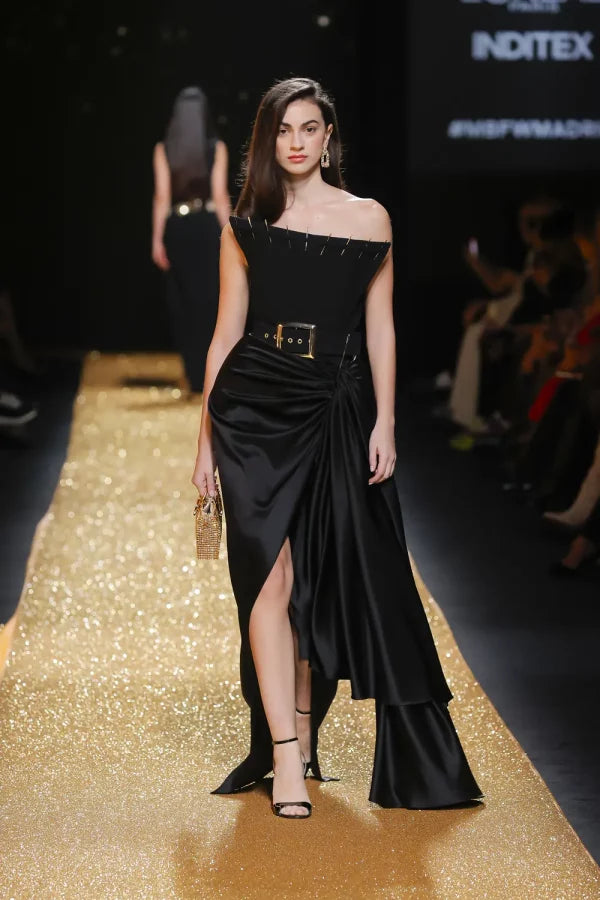 Memis Gown