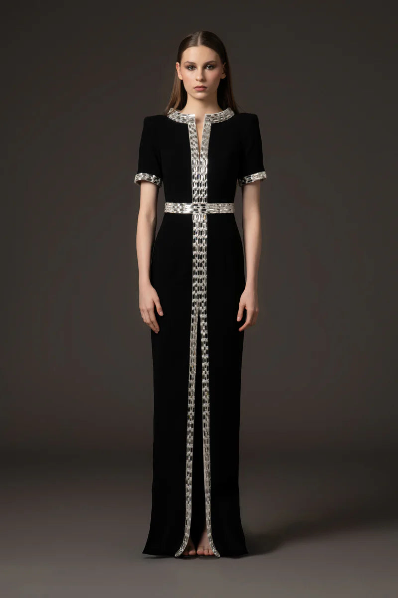 Black Crêpe Dress with Baguette Embroidery‭