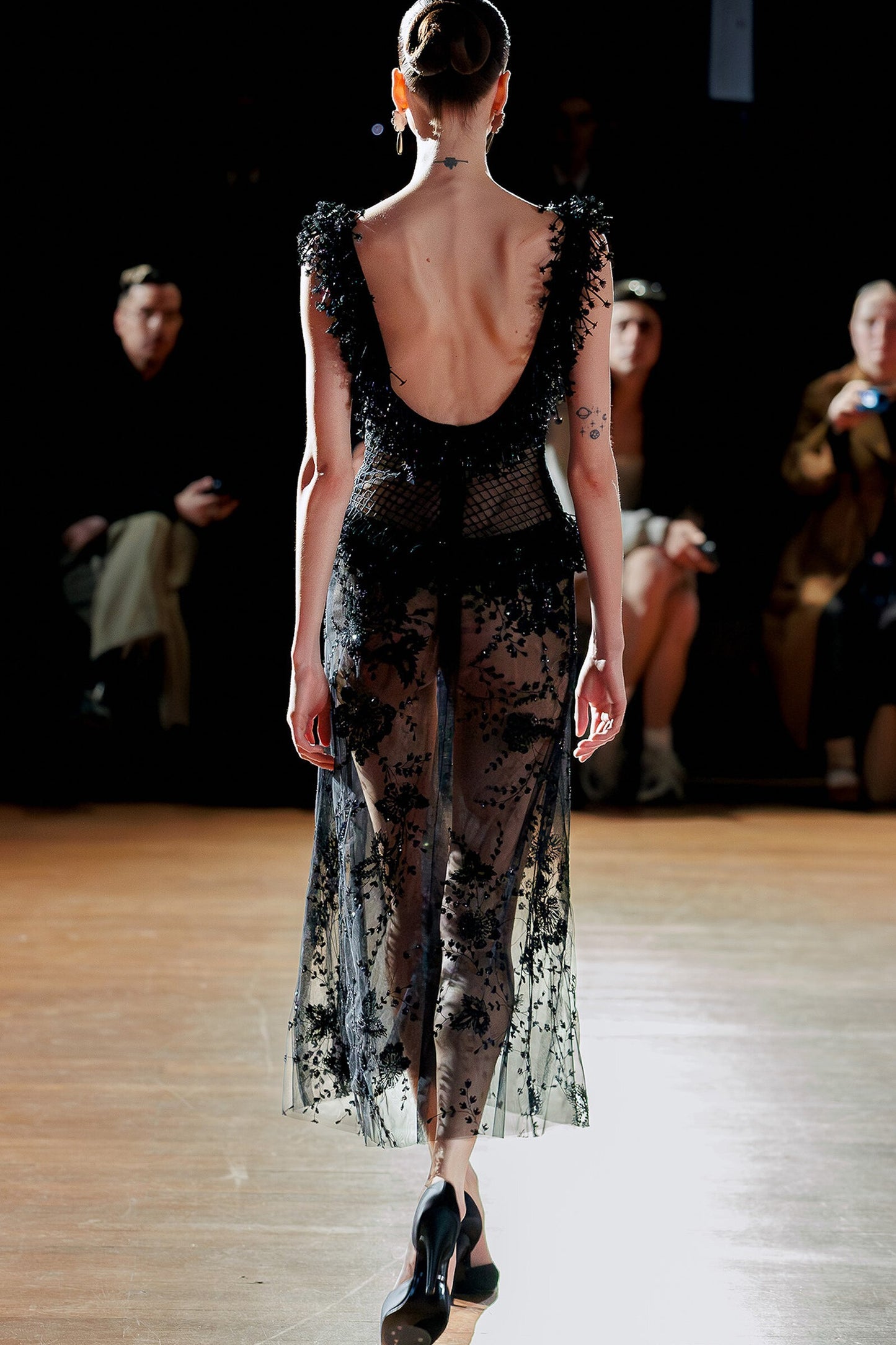 Sleeveless Lace Maxi Dress