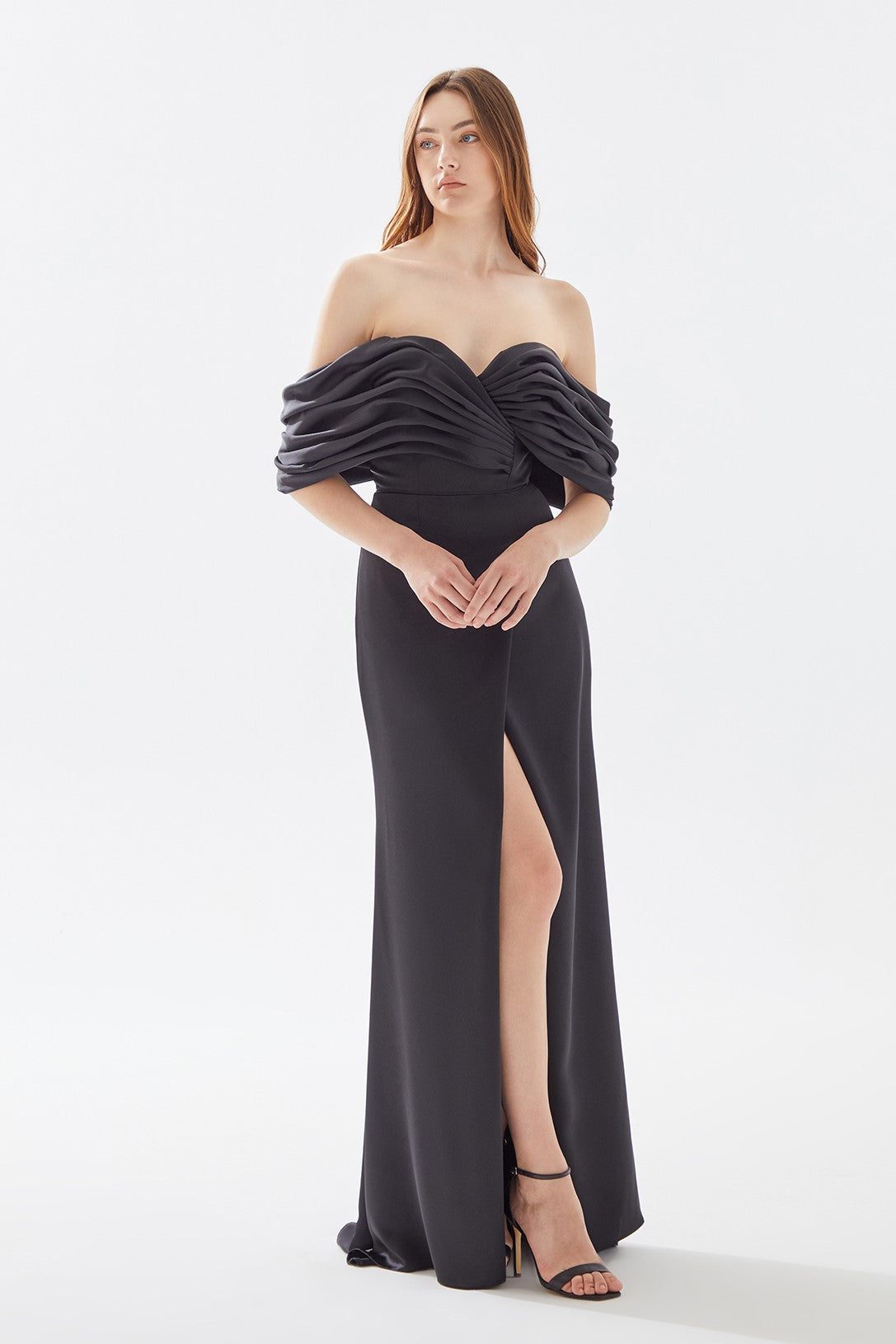Calis Gown