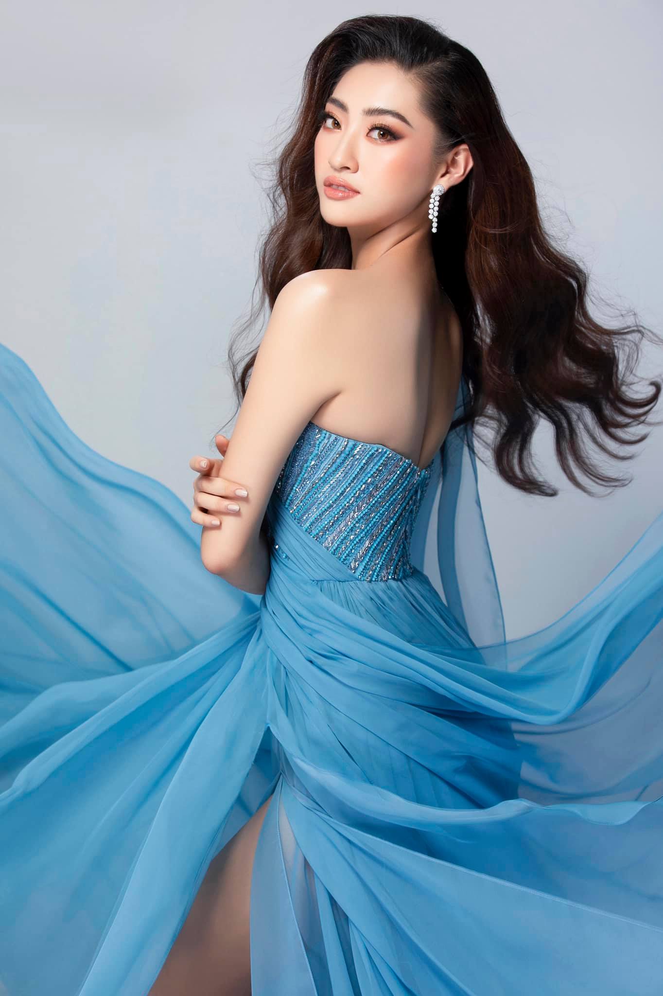 Soaring Doves Gown
