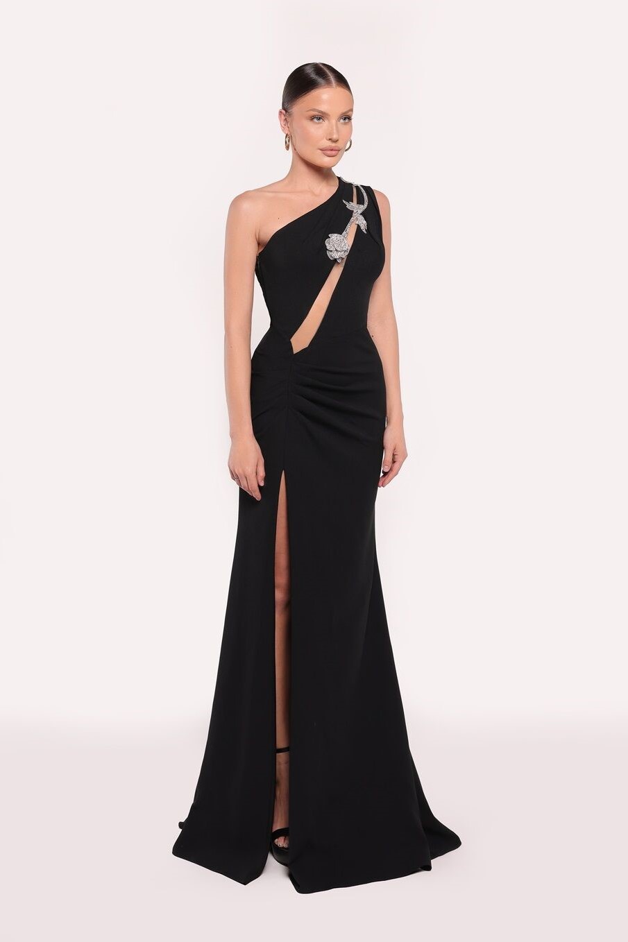Benoite Gown