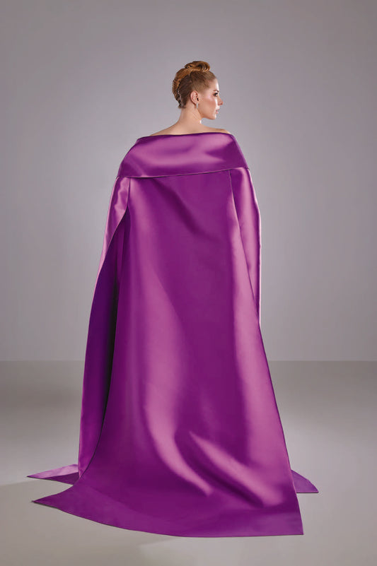 Cape Mikado with Embroidered Lace