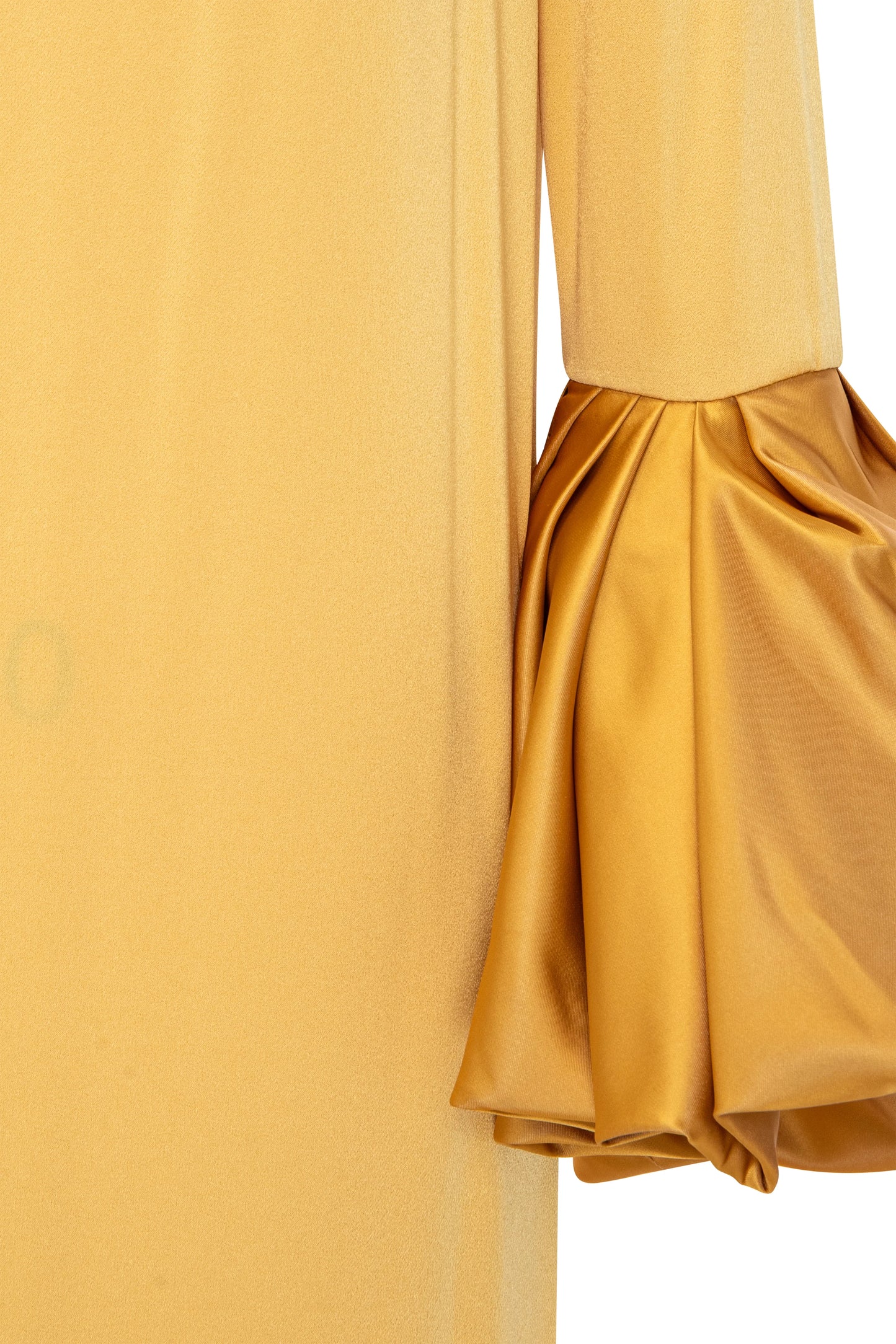 Kaftan With Sculptural Puff Sleeves