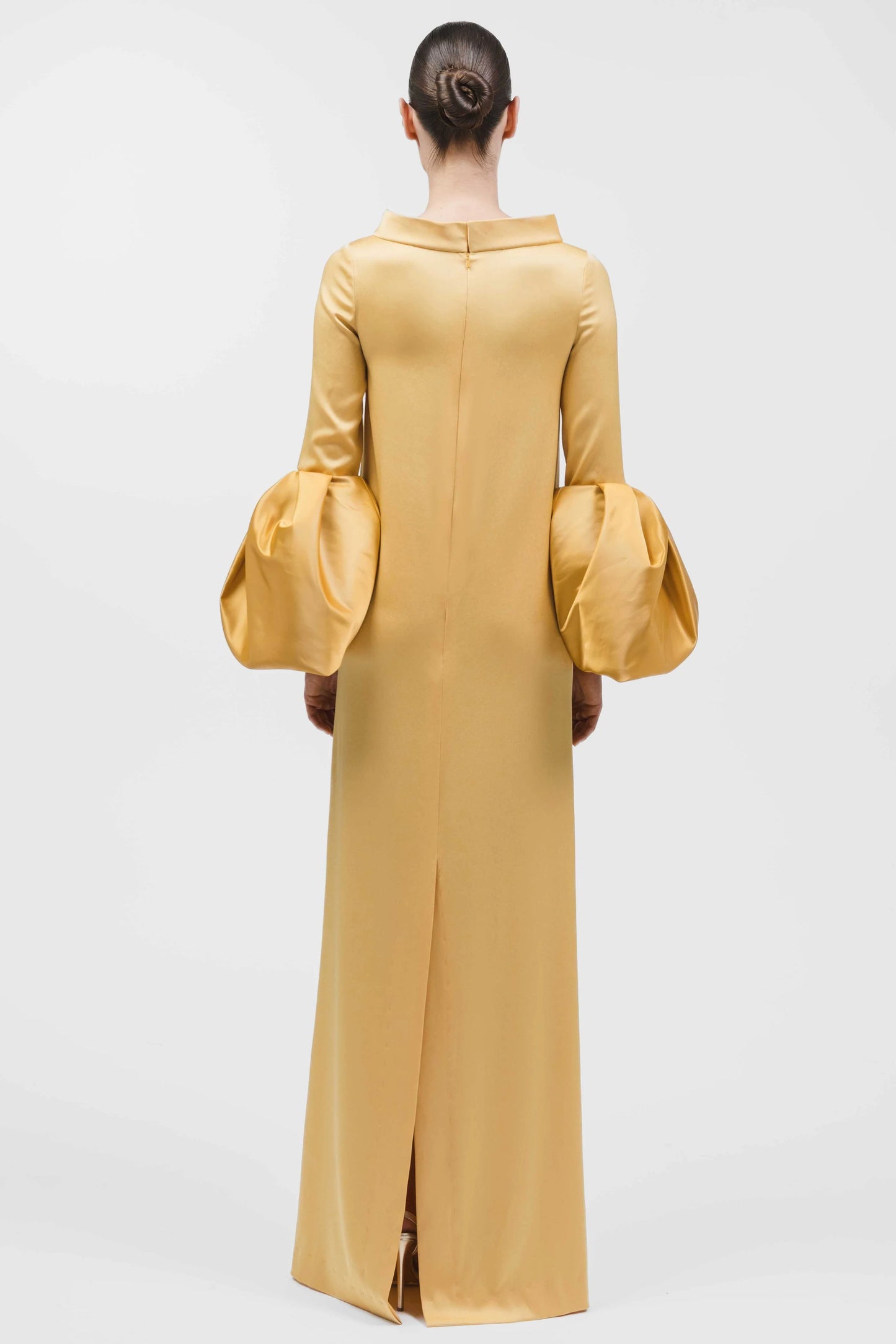 Kaftan With Sculptural Puff Sleeves