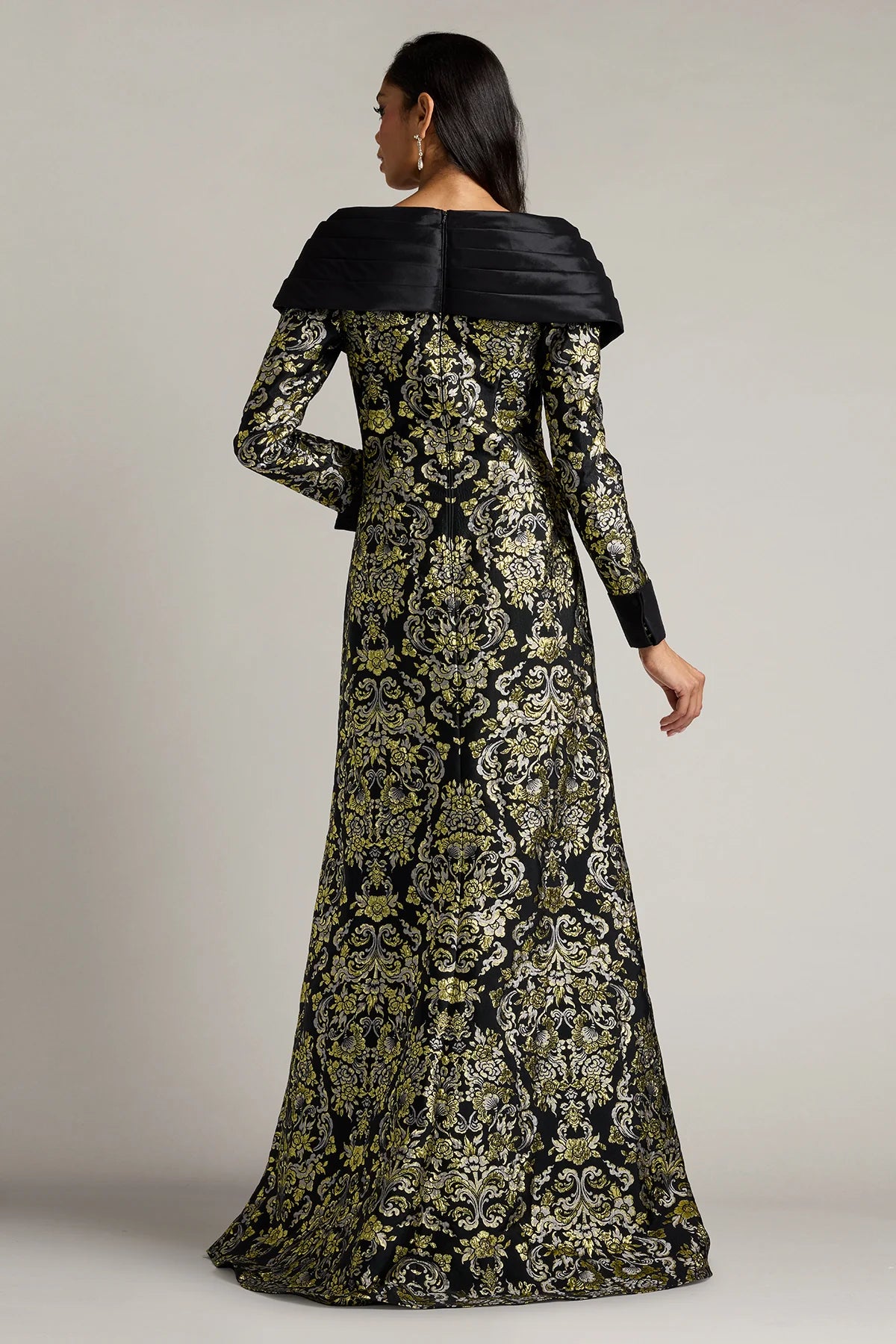 Sorella Collar Gown