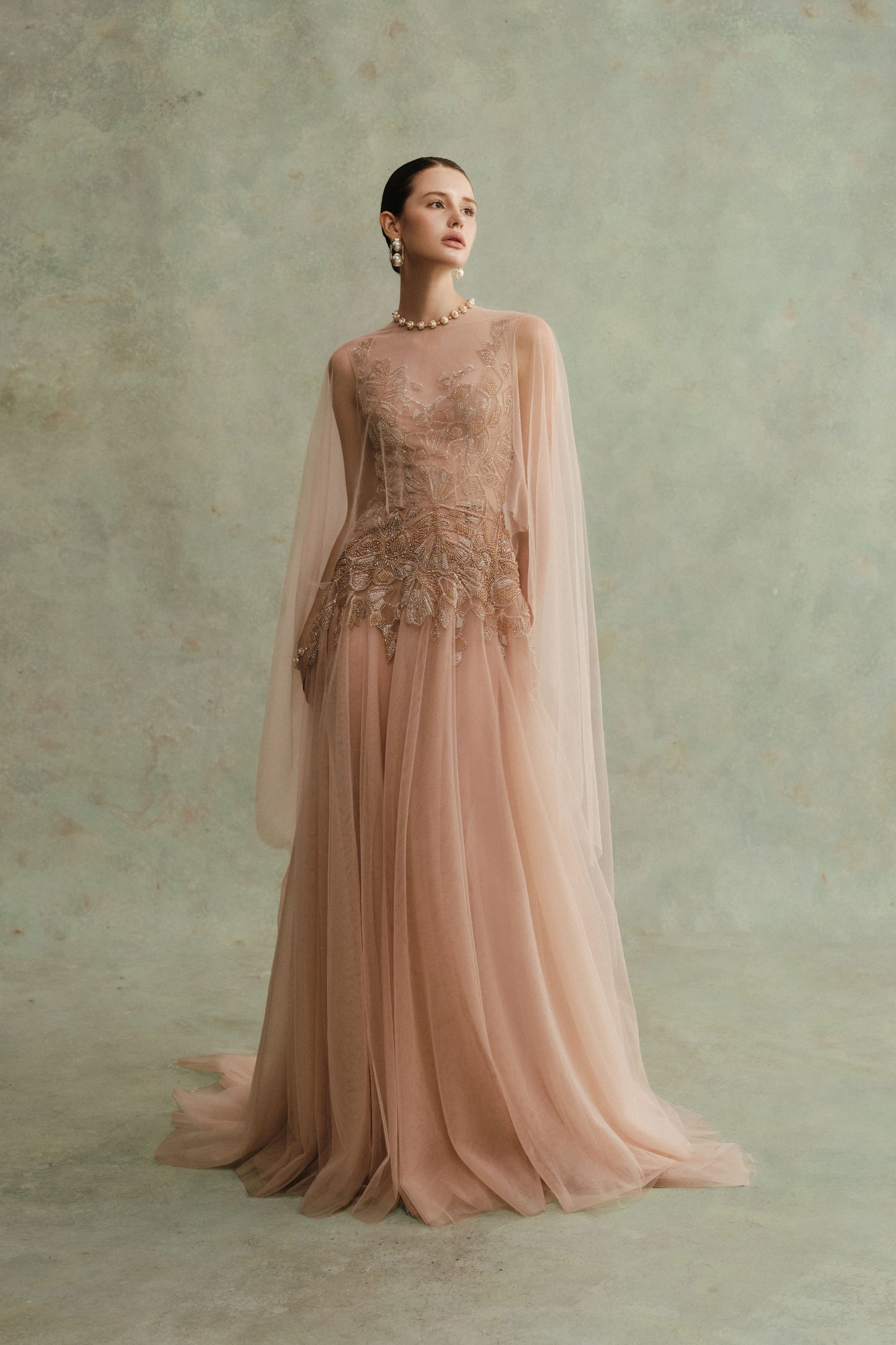 Avelia Gown