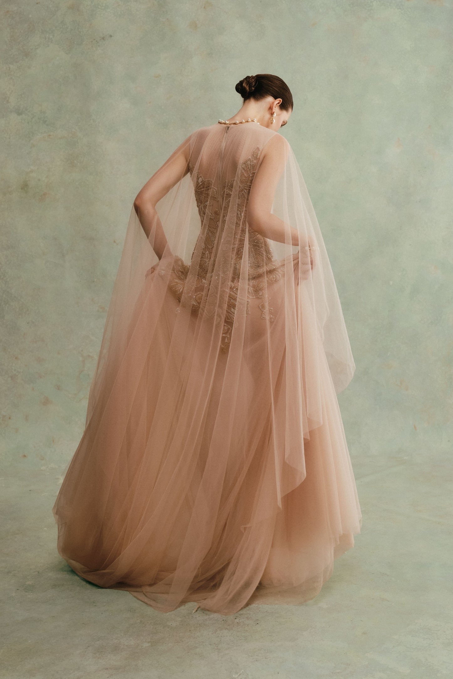 Avelia Gown