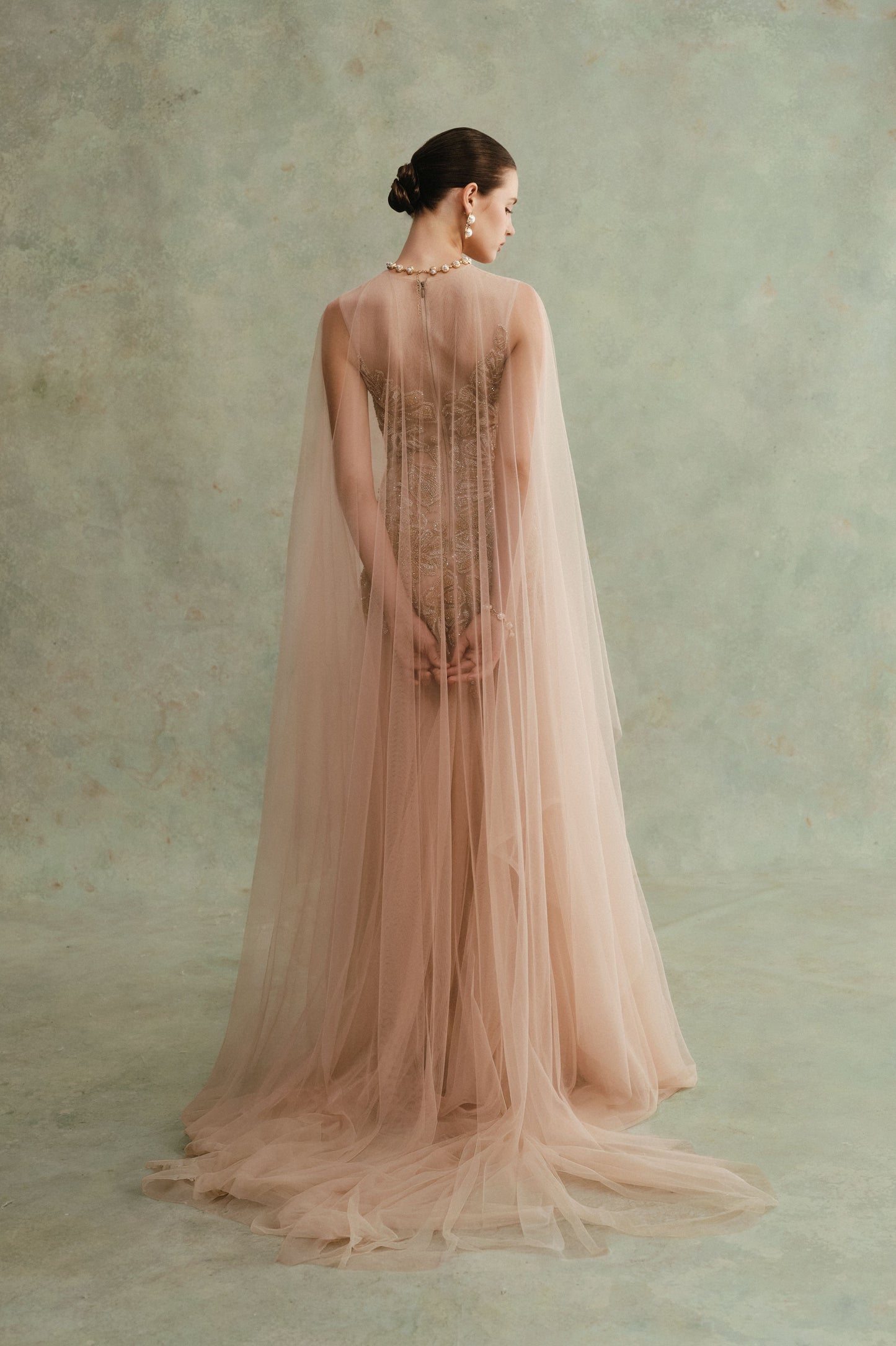 Avelia Gown