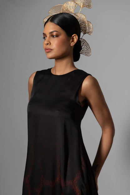Sleeveless Leopard Gown