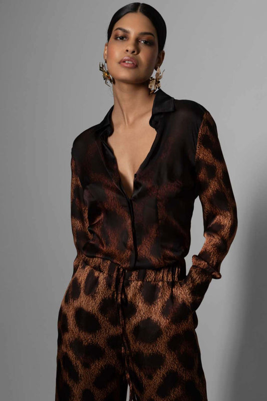 Blusa de leopardo