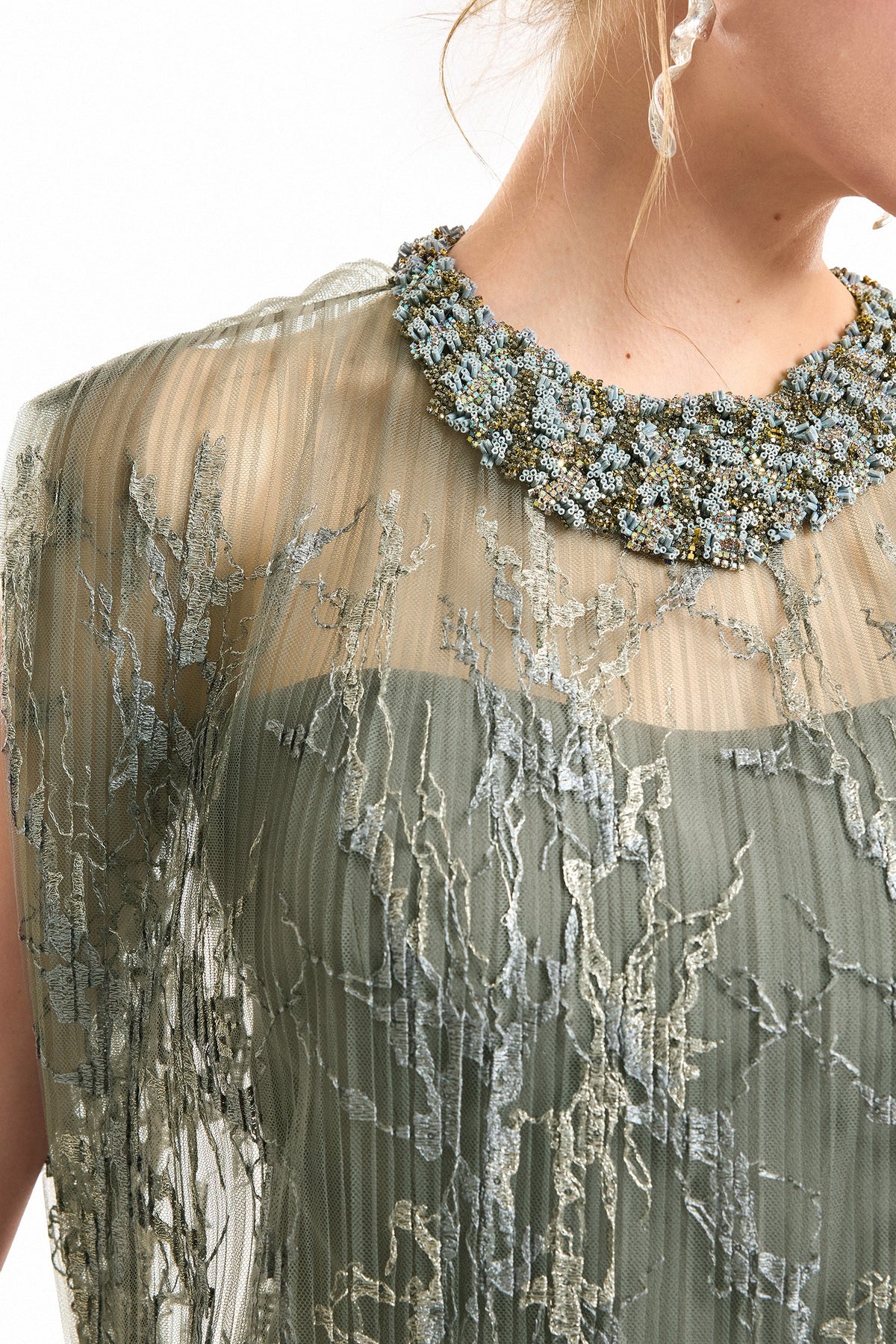 Feathered Hem Pleated Midi Dress - Gray