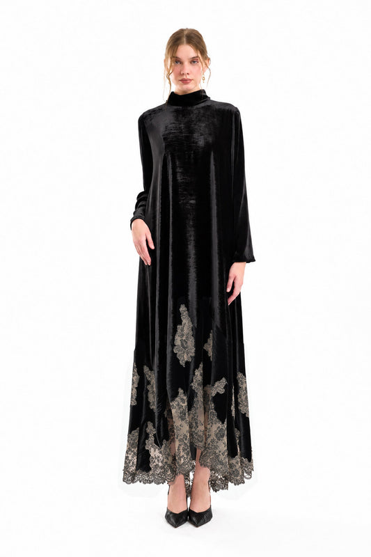Loose-Cut Lace-Hem Dress - Black