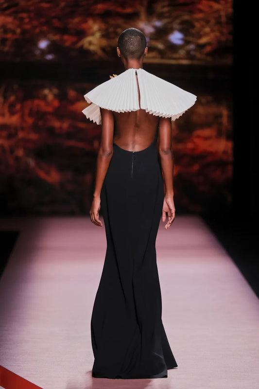 Sleeveless Gadiaga Gown
