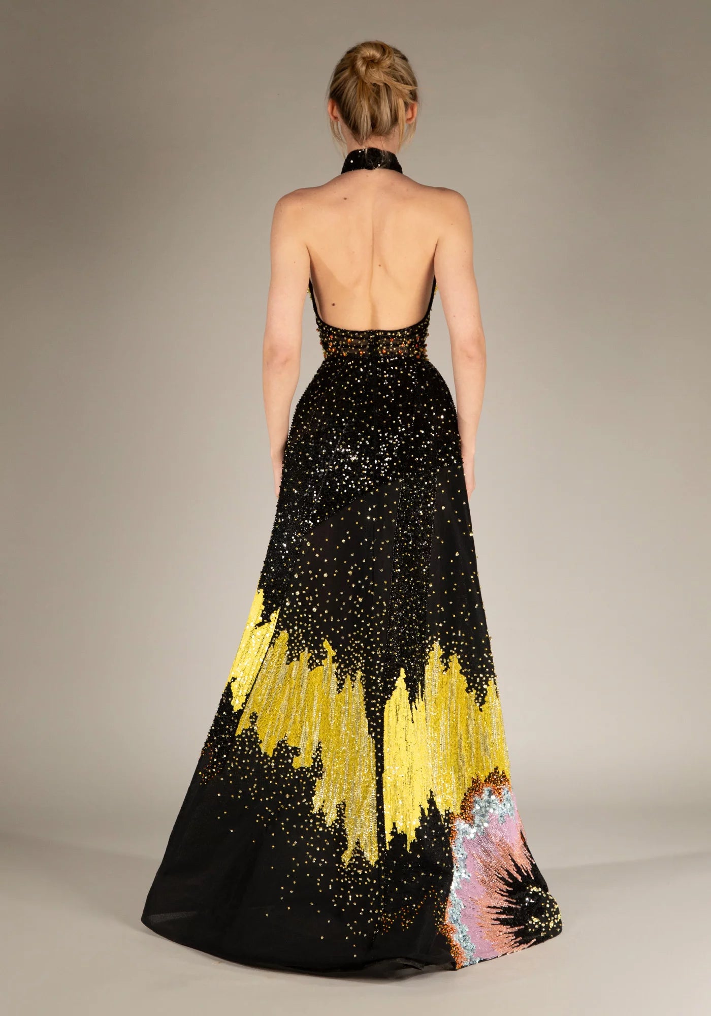 Sleeveless Halter Dress
