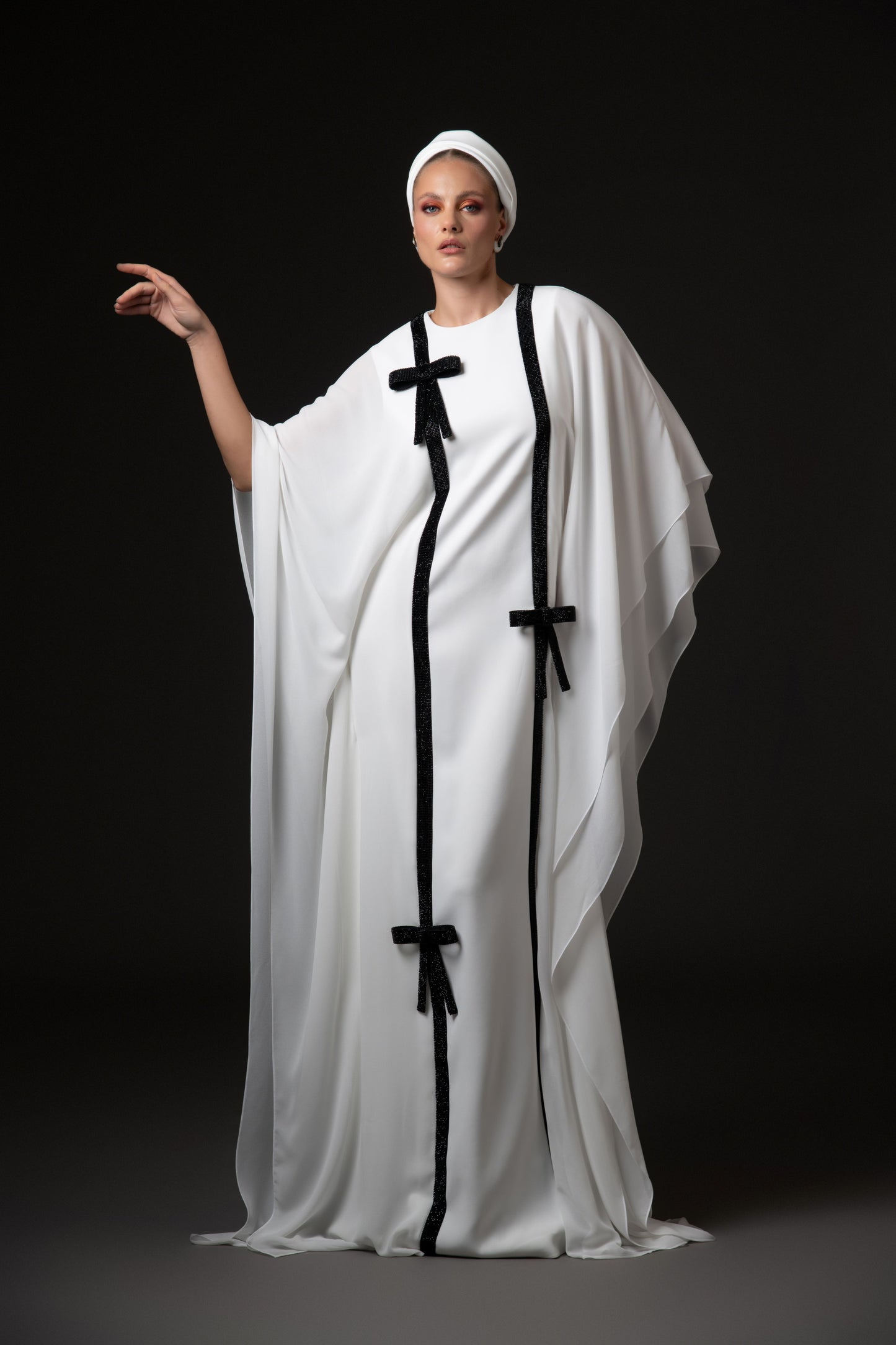 White Crêpe Abaya