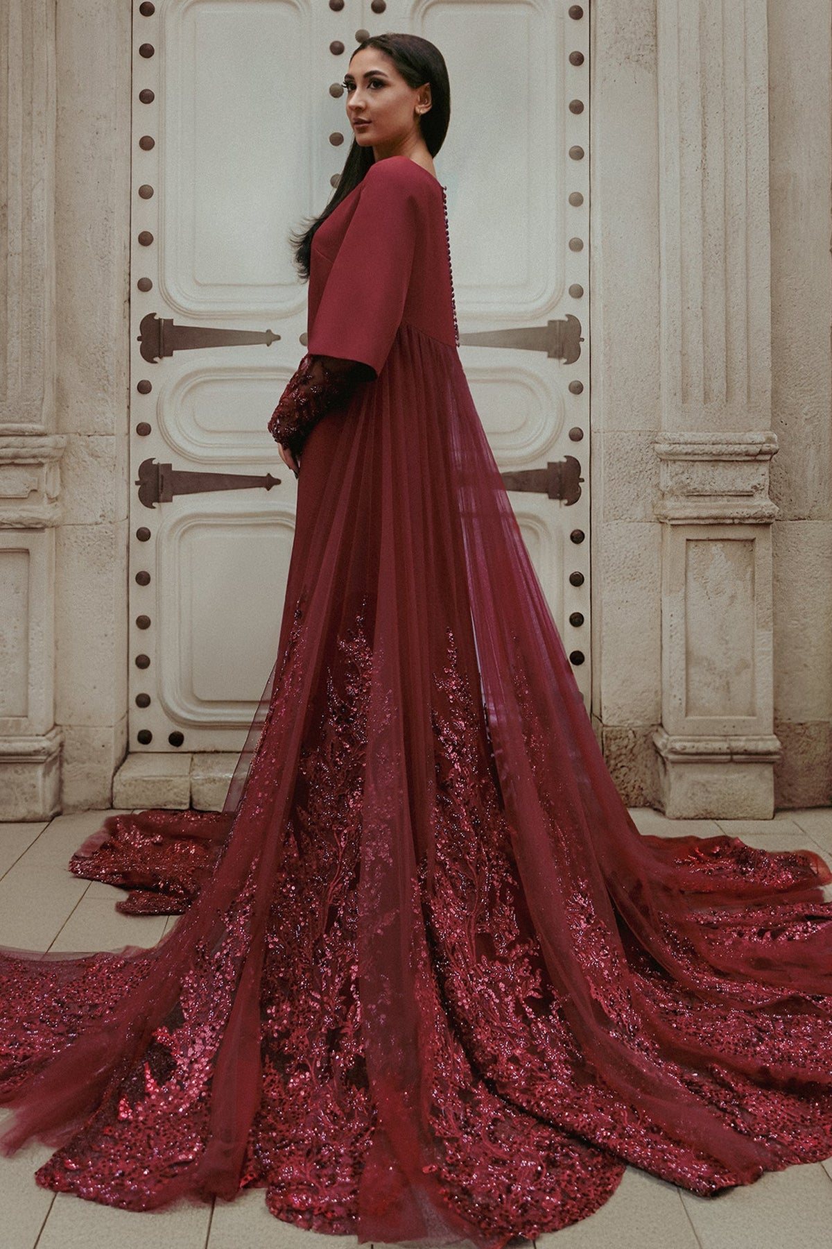 Bell-Sleeve Tulle-Train Kaftan