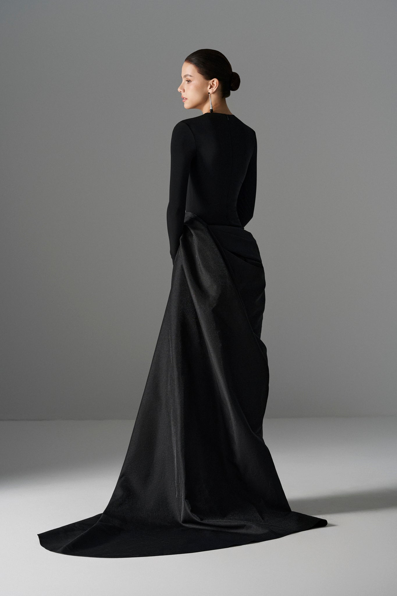 Serpentine Chic Gown