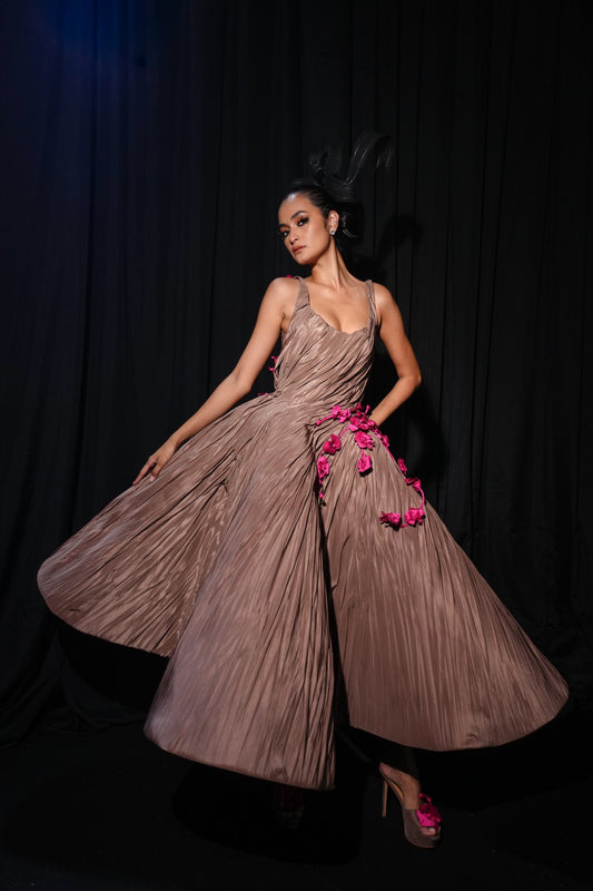 Vestido midi voluminoso
