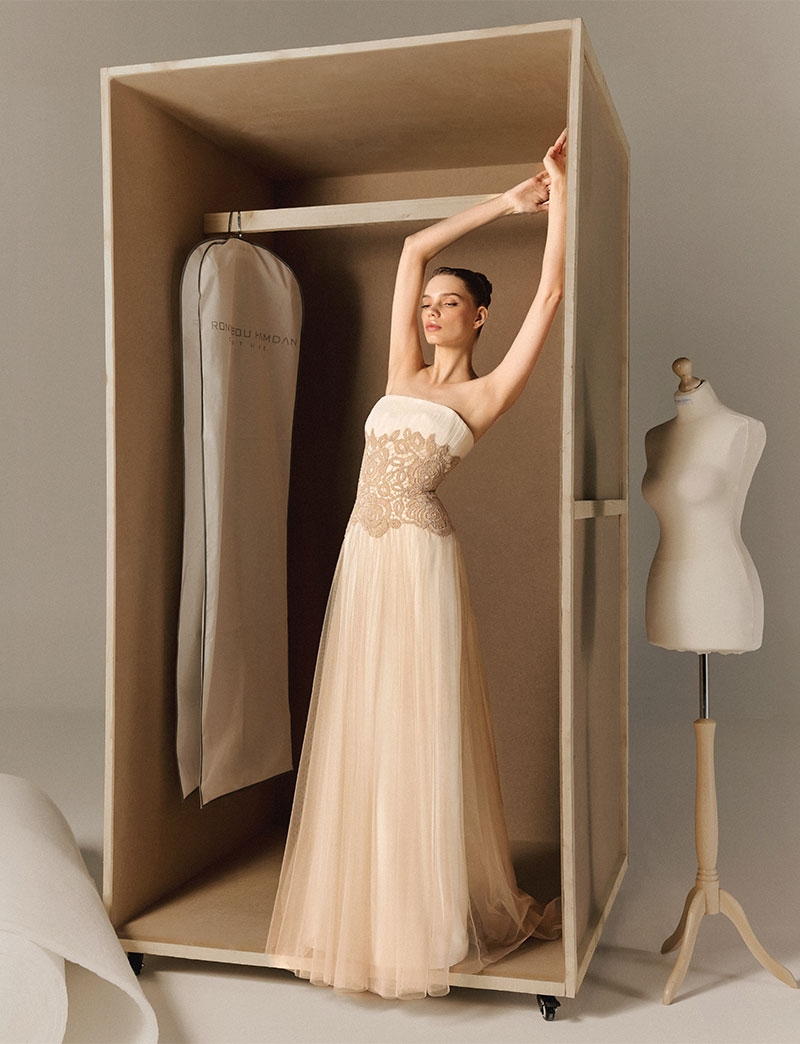 Strapless Flow Gown