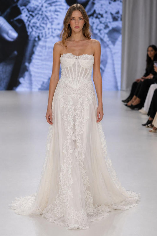 Evia Dress