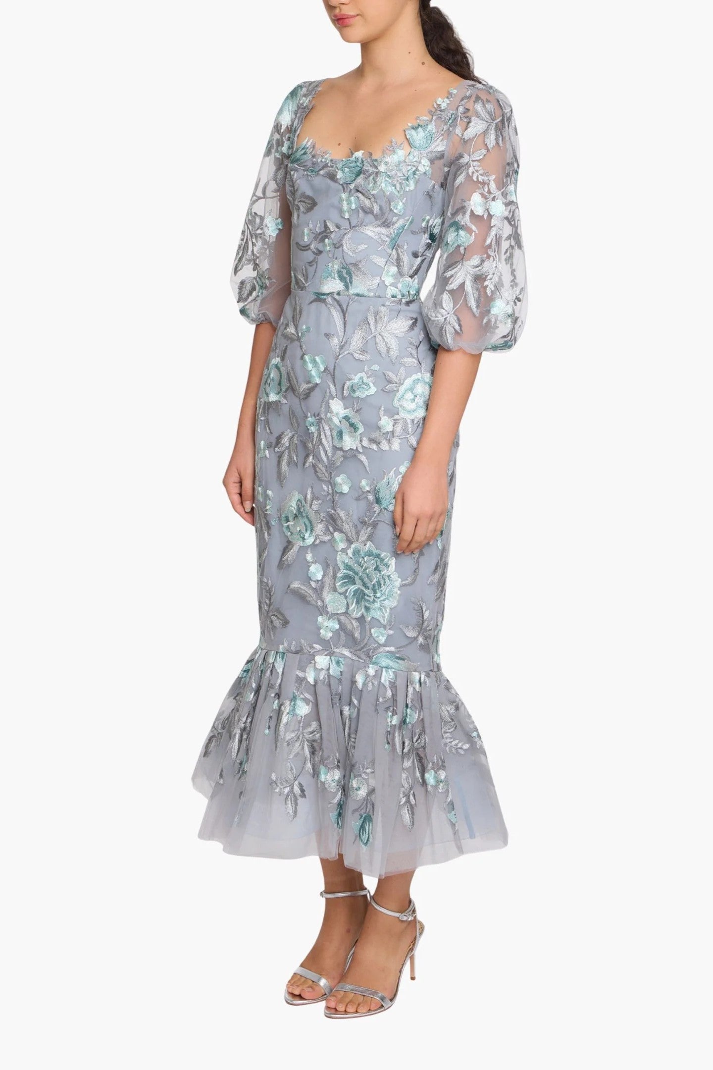 Embroidered Puff Sleeve Midi Dress